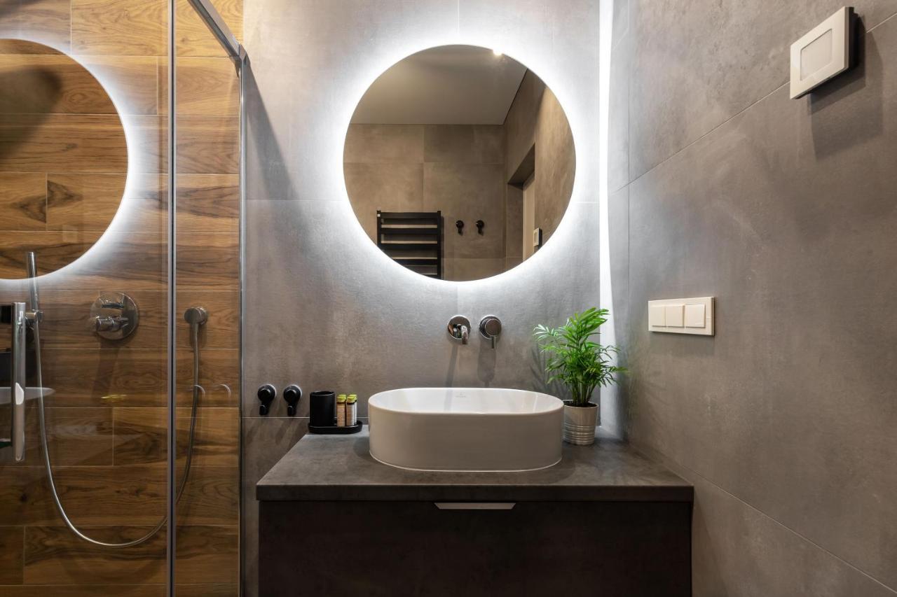 City Center Sanctuary Modern Business-Class Studio With Free Parking In The Heart Of Аеропорт Вільнюс Екстер'єр фото
